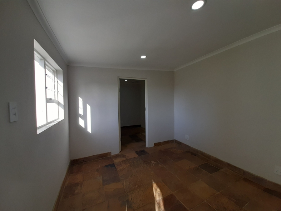 To Let 0 Bedroom Property for Rent in Nahoon Eastern Cape